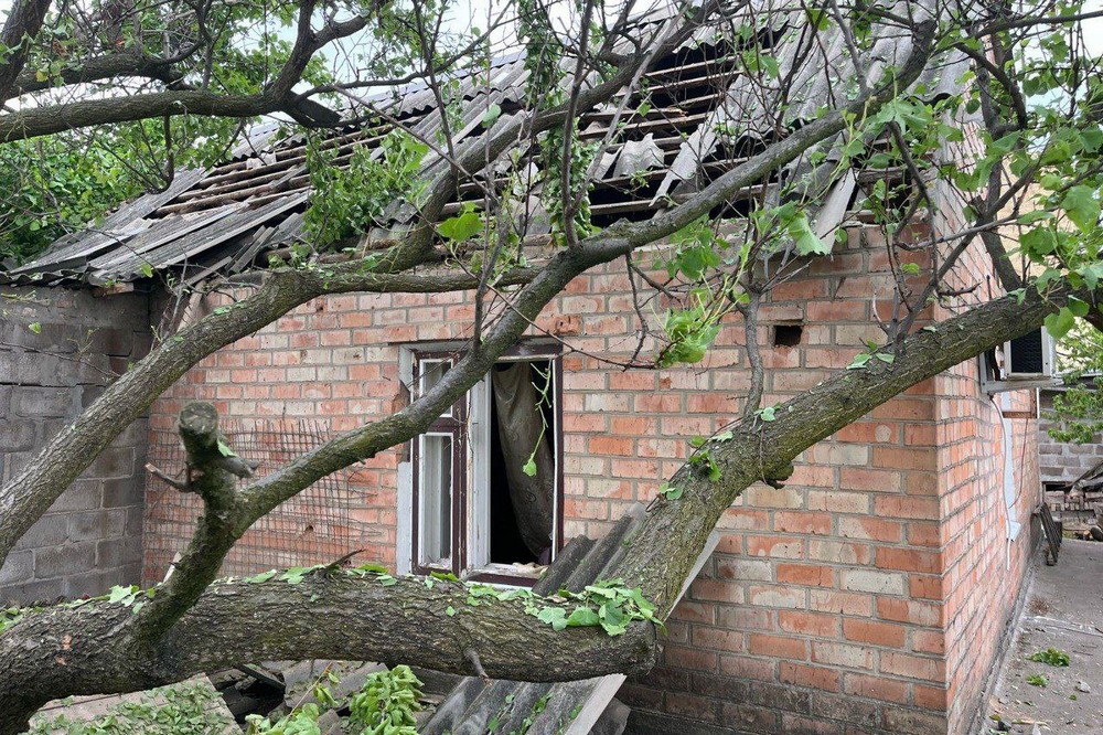 Через удар дрона у багатоповерхівці Нікополя 5