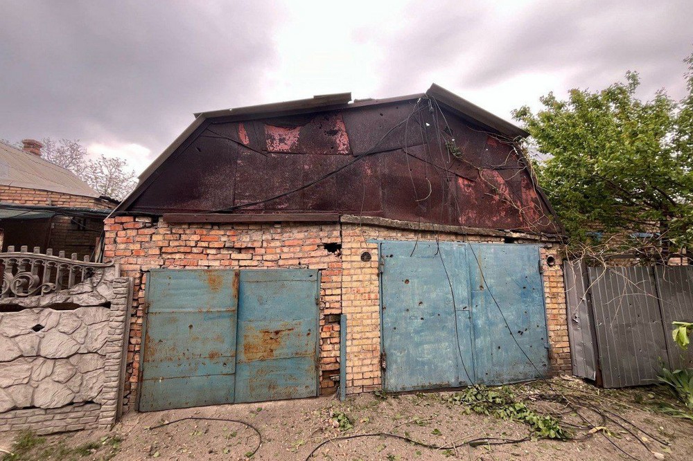 Через удар дрона у багатоповерхівці Нікополя 6