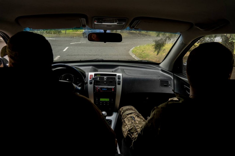Дніпропетровщина передала автівку  25 й окремій Січеславській повітрянодесантній бригаді 7