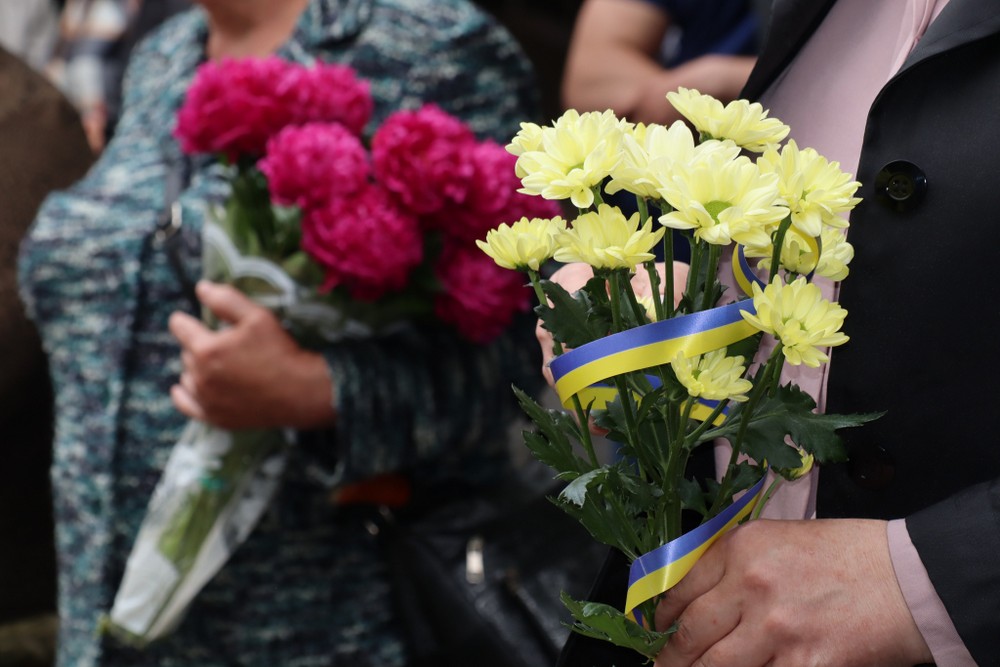В Покрові сьогодні відкрили меморіальні дошки полеглому Захиснику: фото