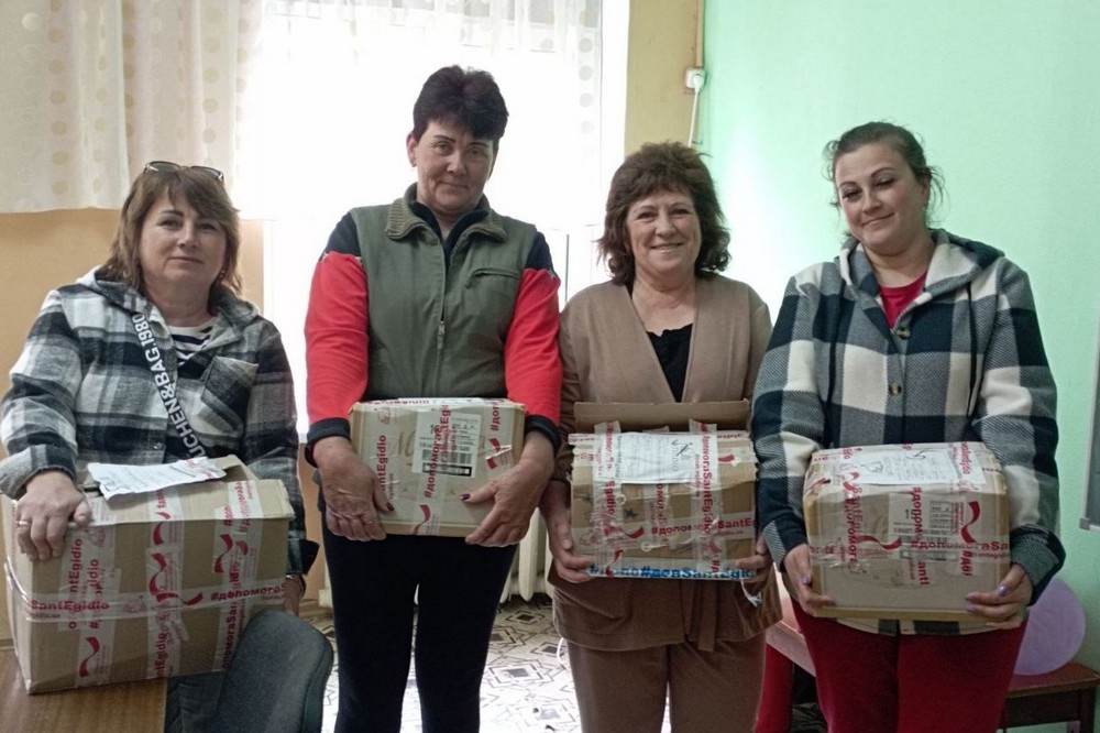 Яку допомогу отримали освітяни Нікопольщини у квітні і травні (фото) 2