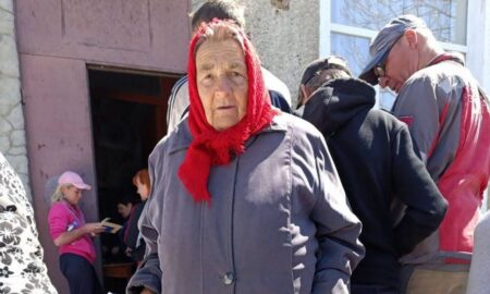 Жителям Марганецької громади видали 480 продуктових наборів від World Central Kitchen (фото) 9 Марганецької громади 10