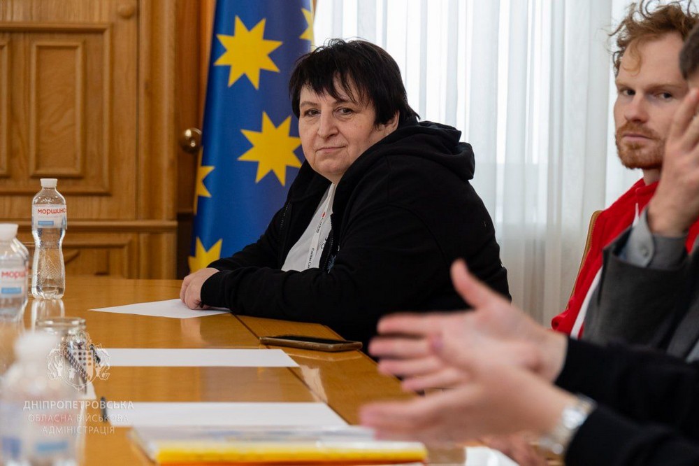 На Дніпропетровщину 9