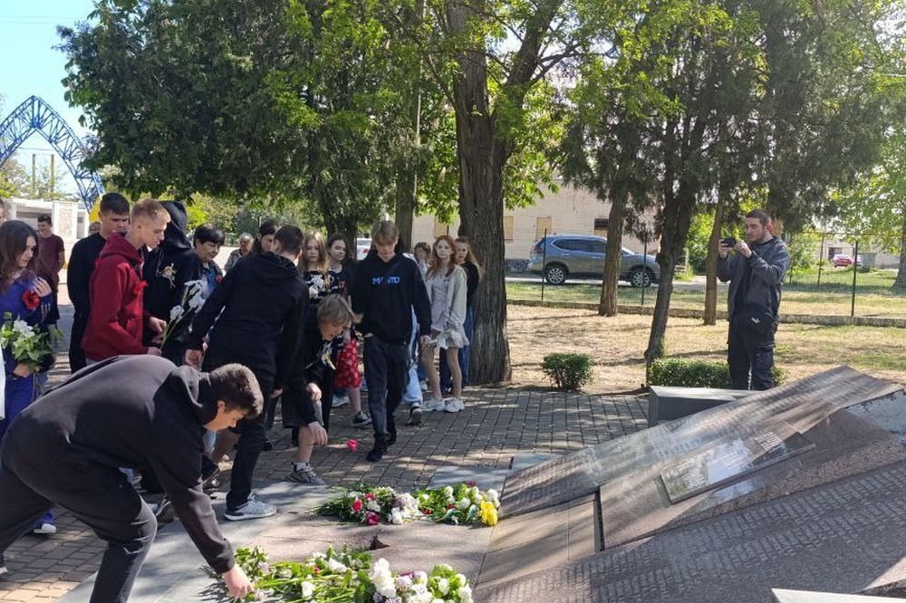 Покров вшанував загиблих у Другій Світовій війні (фото) 28