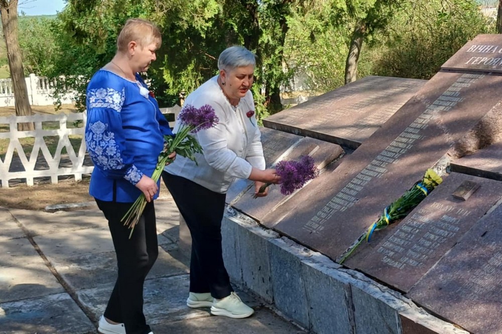 Покров вшанував загиблих у Другій Світовій війні (фото) 6