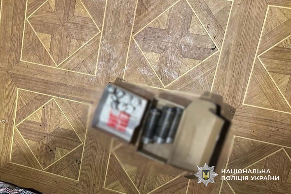 Поліція Нікополя перекрила  канал збуту вогнепальної зброї армійського зразка (фото) 4