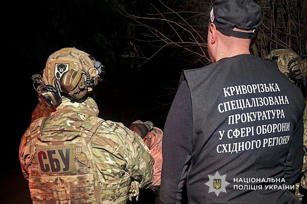 Поліція Нікополя перекрила  канал збуту вогнепальної зброї армійського зразка (фото) 7