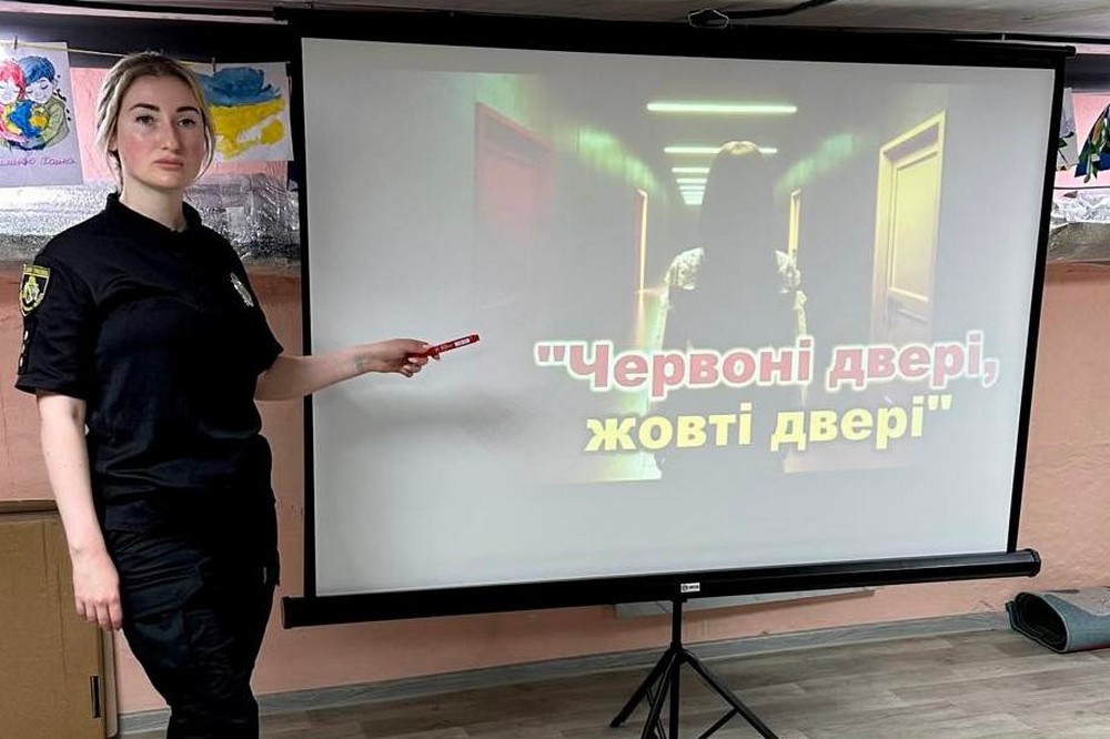 Школярам Нікополя 4
