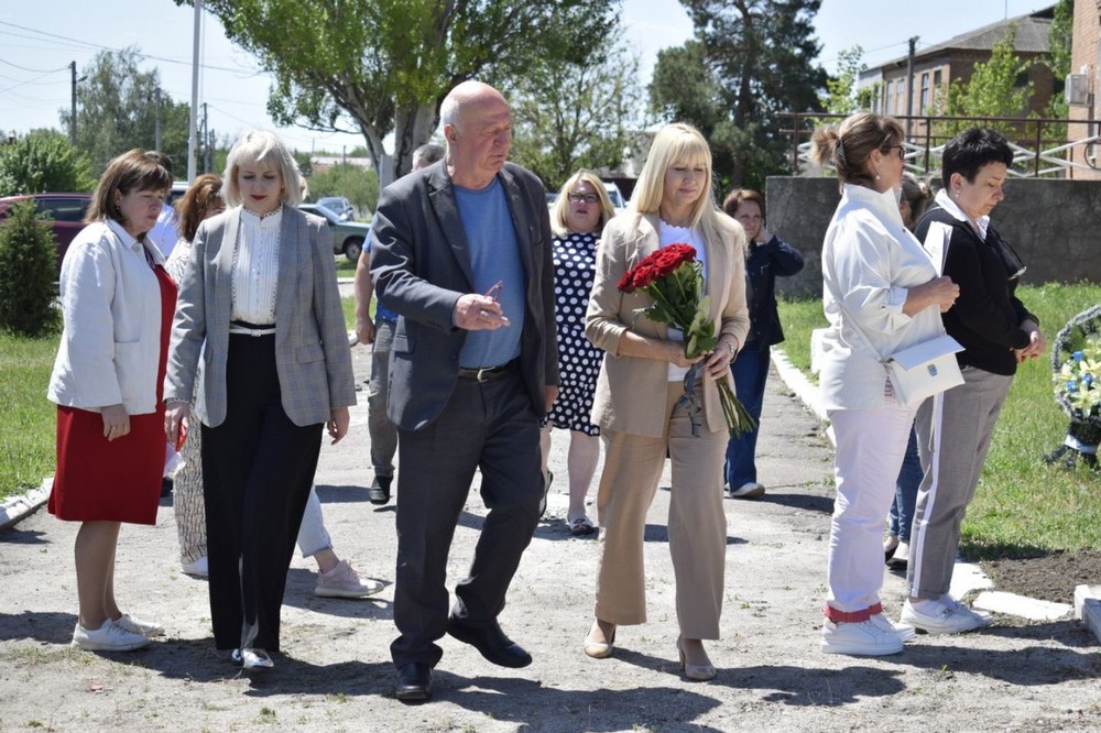 У Мирівській громаді провели сесію за участю обласного депутата 10