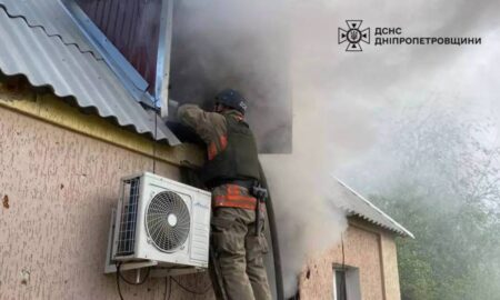 У Нікополі сьогодні ворожий дрон атакував приватний будинок 2