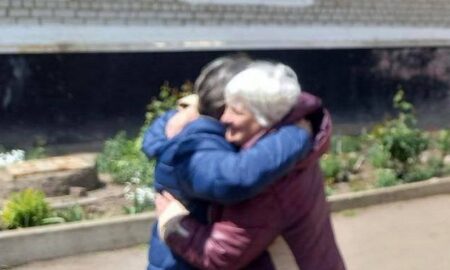 Волонтери Червоного Хреста Нікополя евакуювали жінку з Херсонської області (фото) 3