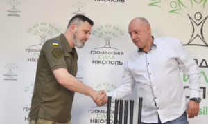 Волонтери з Нікополя передали військовим ще одну систему РЕБ 2