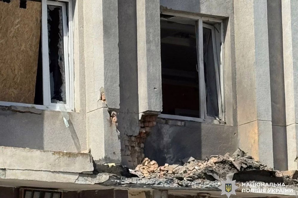 Ворог завдав близько 20 ударів по Нікополю та району 4