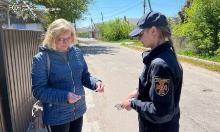 Жителям Томаківки розповіли  про альтернативний спосіб утилізації сухої рослинності 2