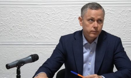 Прилетіло зовсім поруч: мер Нікополя під звуки вибухів розповів про проблеми у медичній сфері міста (відео) 9 Прилетіло зовсім поруч: мер Нікополя під звуки вибухів розповів про проблеми у медичній сфері міста (відео)