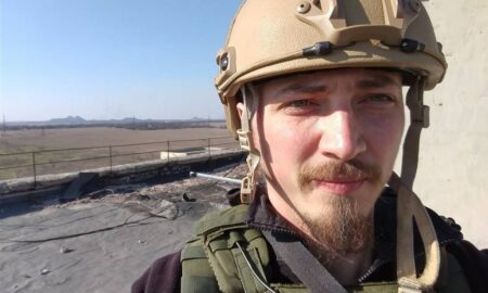 Звільнений з полону нікополець Артем Дубина планує повернутися на службу (відео) 43 Звільнений з полону нікополець Артем Дубина планує повернутися на службу (відео) 2