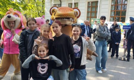 дітей з Нікополя 8