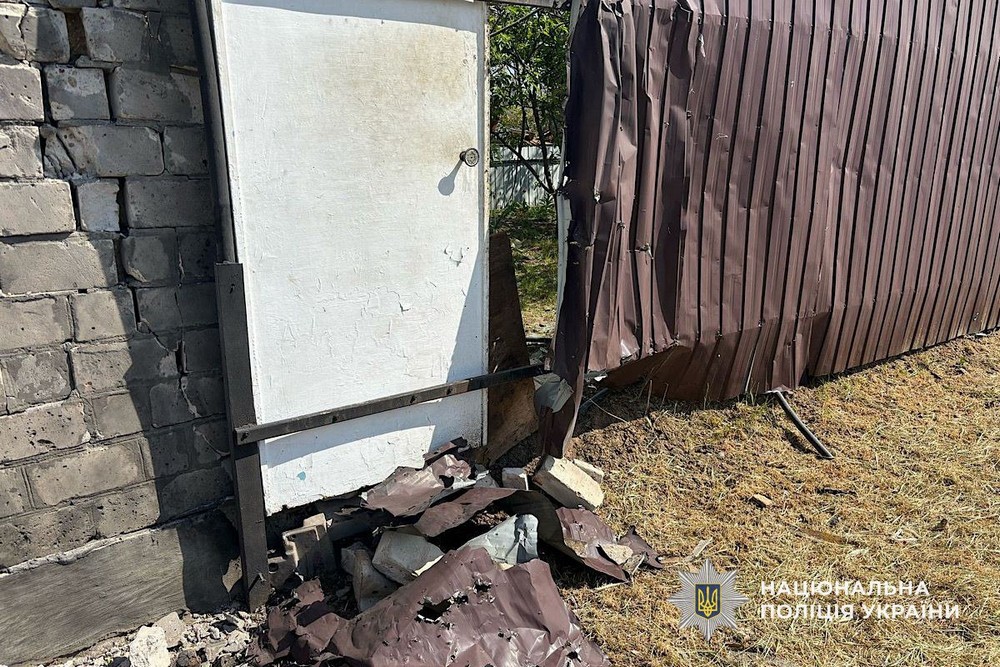 Фото наслідків обстрілів Нікопольщини