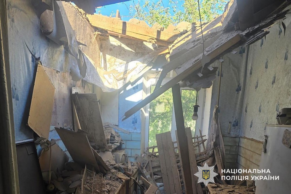 Фото наслідків ворожих ударів