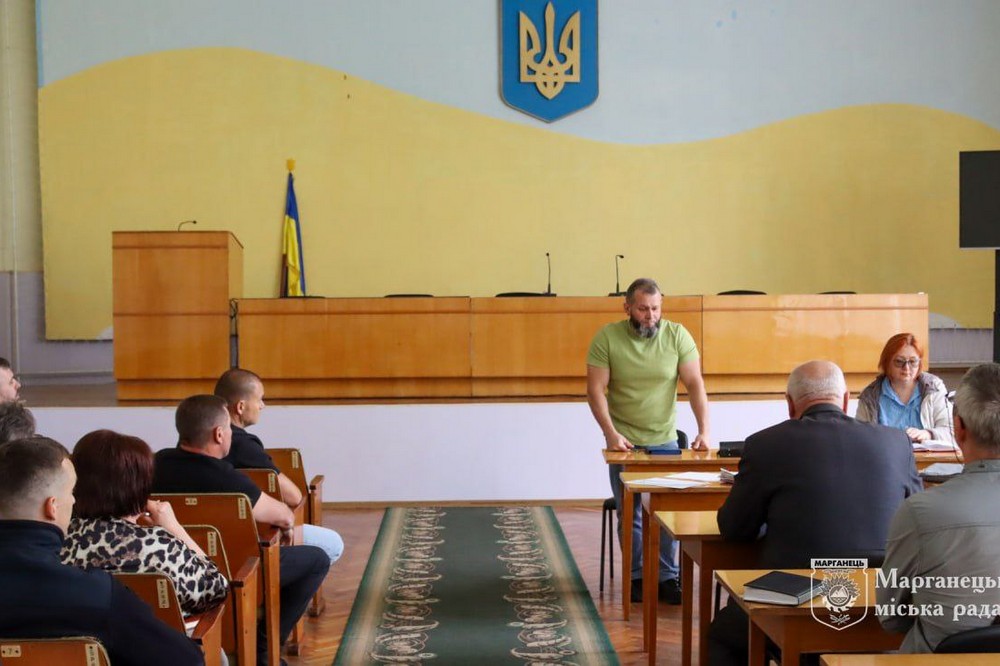 У Марганці посадовці обговорили загрозу ящуру і блутангу