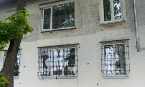 Ворог близько 20 разів атакував Нікопольщину сьогодні вдень, на Синельниківщині зросла кількість постраждалих (фото)
