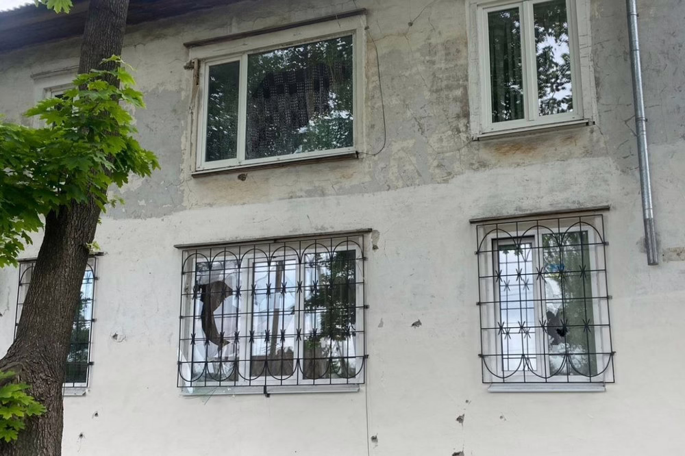 Ворог близько 20 разів атакував Нікопольщину сьогодні вдень, на Синельниківщині зросла кількість постраждалих (фото)
