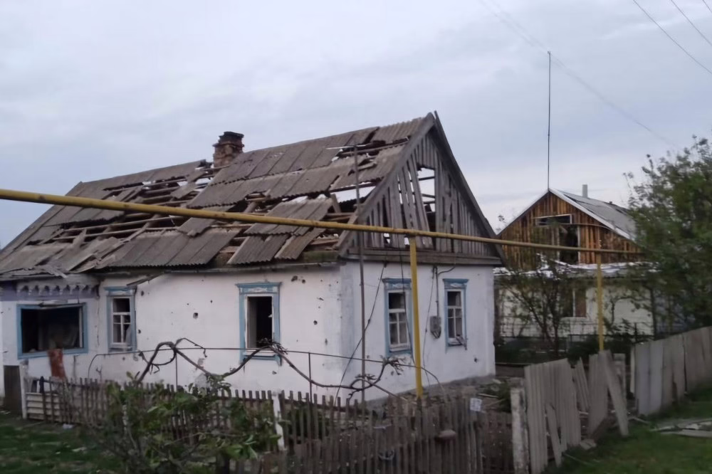 Внаслідок бомбардування Покровської громади Синельниківщини 8 постраждалих, під ударом була і Нікопольщина
