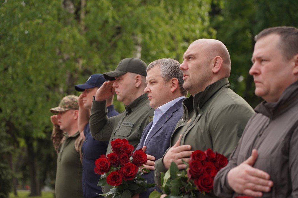 «Не маємо права забути власних героїв»: у Дніпрі 8 травня вшанували пам’ять жертв Другої світової війни