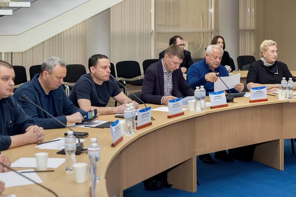 Обговорили важливі для прифронтового регіону питання: очільники Дніпропетровщини взяли участь у Конгресі місцевих та регіональних влад