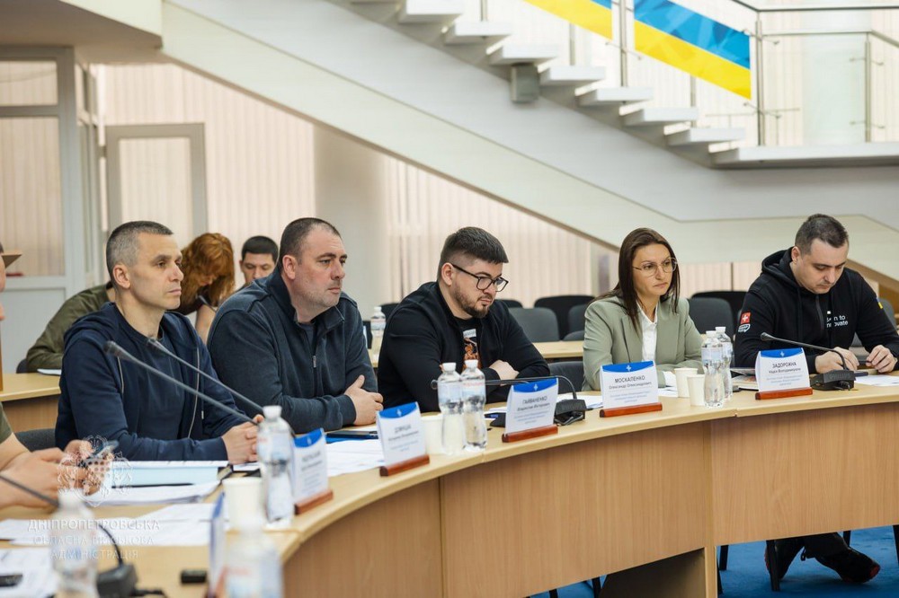 Обговорили важливі для прифронтового регіону питання: очільники Дніпропетровщини взяли участь у Конгресі місцевих та регіональних влад