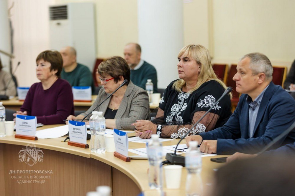 Обговорили важливі для прифронтового регіону питання: очільники Дніпропетровщини взяли участь у Конгресі місцевих та регіональних влад