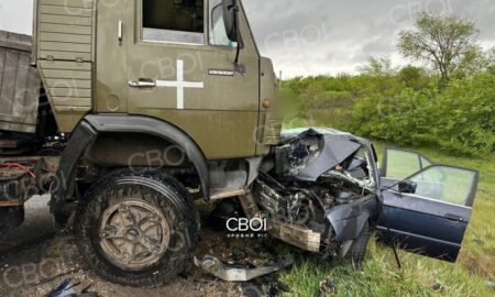 Легкових влетів під бензовоз, а потім ще й вантажівка: масштабна ДТП на Дніпропетровщині – є загиблі, постраждав рятувальник (фото, відео)