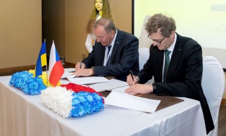 Евакуація з прифронтових громад, безпека, бізнес: на Дніпропетровщині сьогодні перебуває делегація з Чехії (фото) 47 Евакуація з прифронтових громад, безпека, бізнес: на Дніпропетровщині сьогодні перебуває делегація з Чехії (фото)