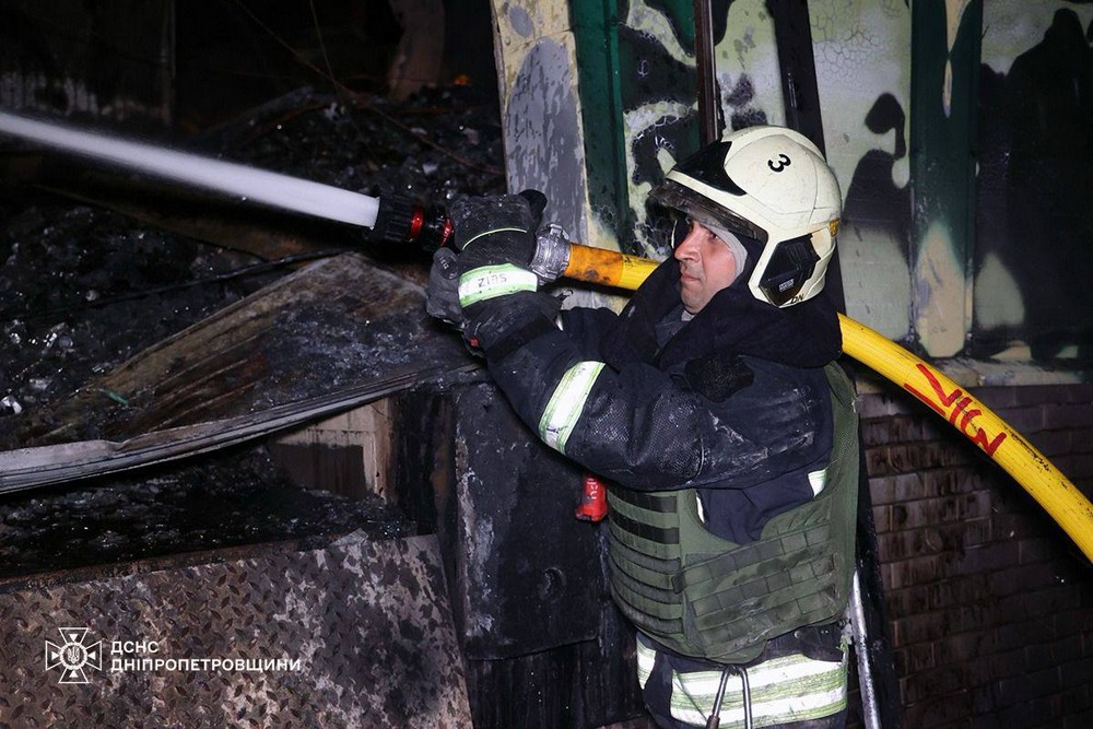 Рятувальники ліквідували пожежі на Дніпропетровщині: фото