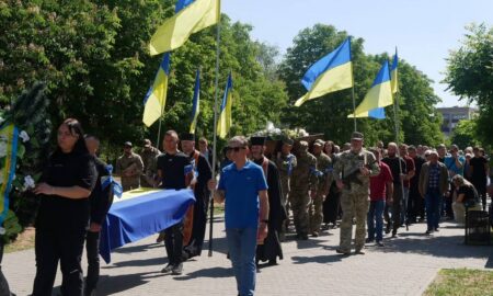 У день Героїв повернувся додому «на щиті»: Покров сьогодні попрощався з 23-річним Захисником (фото)
