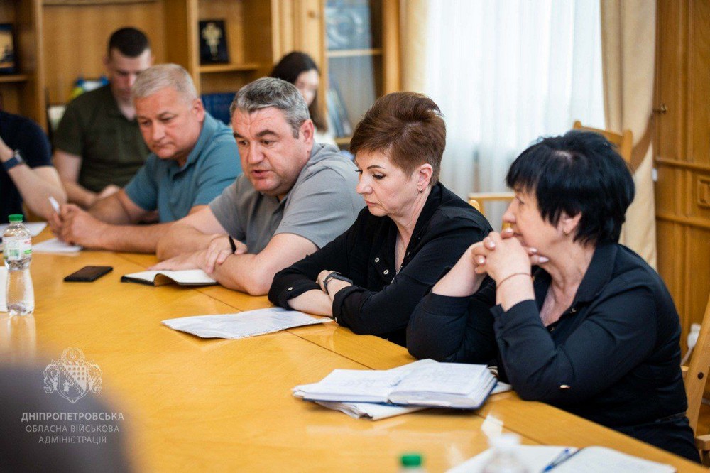 Комплектування підрозділів, мобілізація, ВЛК: основні теми чергового засідання Ради оборони Дніпропетровщини (фото)