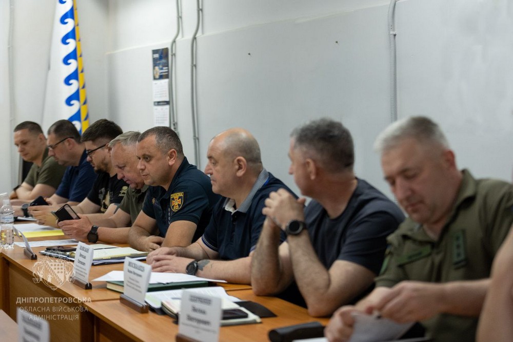 Комплектування підрозділів, мобілізація, ВЛК: основні теми чергового засідання Ради оборони Дніпропетровщини (фото)