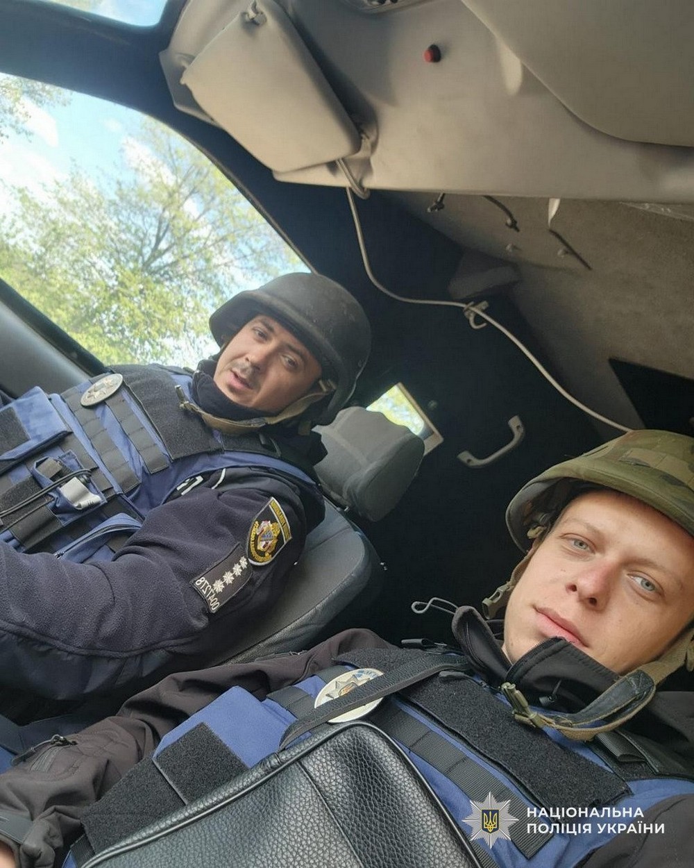 евакуював понад 30 родин з дітьми з прифронтової громади на Дніпропетровщині (фото)