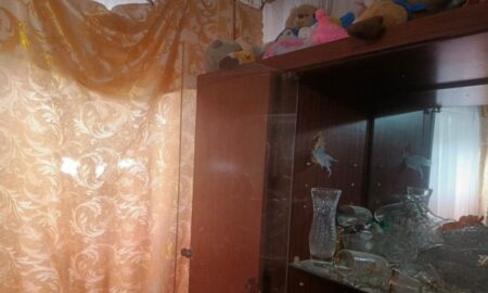 Троє поранених: ворог атакував Нікопольщину і Синельниківщину, є руйнування (фото)