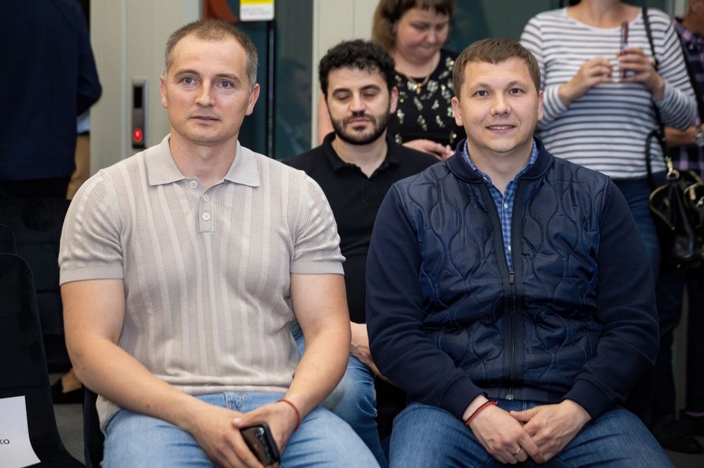 У Дніпрі відкрився один із найбільших в Україні Центр захисту прав дитини. Він - перший на сході держави. Цей Центр створено за ініціативи Уповноваженого Верховної Ради з прав людини Дмитра Лубінця.