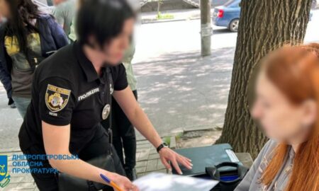 Продала свого сина за мільйон гривень: у Дніпрі до 8 років позбавлення волі засуджено жінку 49 у Дніпрі