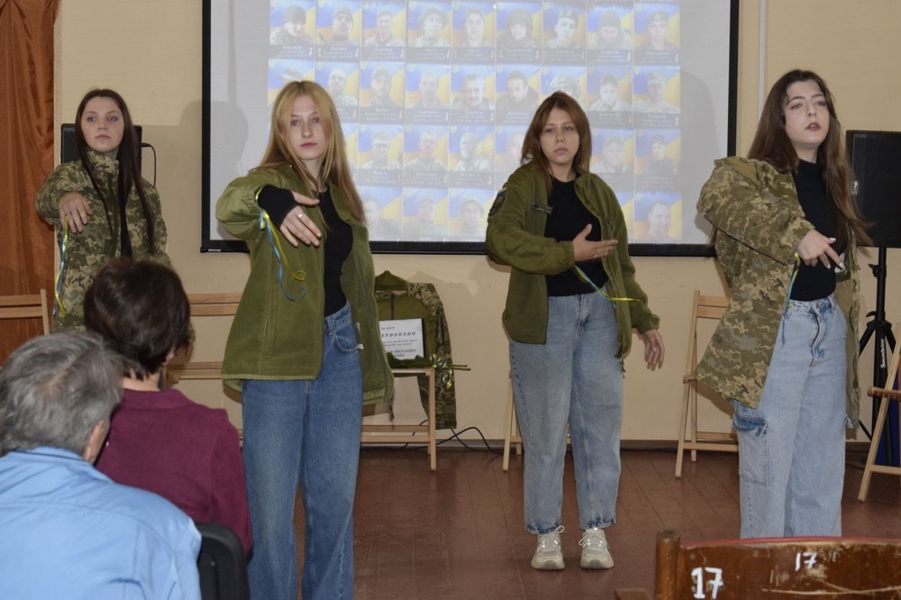 у Мирівській громаді 3