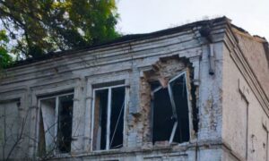 у Нікополі 7