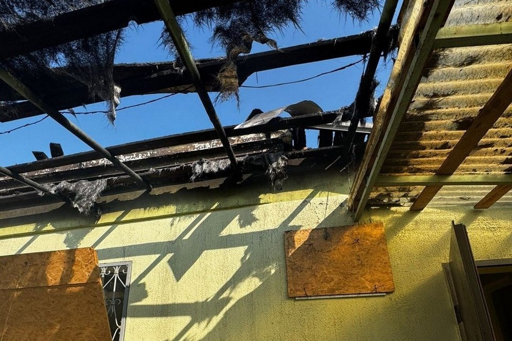 Поранений  і руйнування: поліція розповіла про наслідки обстрілів Нікопольщини і Синельниківщини 6 червня (фото)