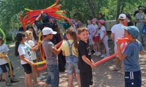 На Нікопольщину завітав БФ «Надія та житло для дітей» і влаштував розваги для малечі