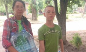 Мешканці Марганця отримали 8316 пляшок питної води від GEM за п’ять днів