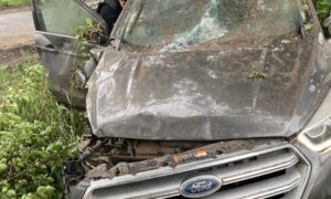 Вбили людину і зруйнували оселі: про наслідки обстрілів Нікопольщини і Синельниківщини розповіли у поліції