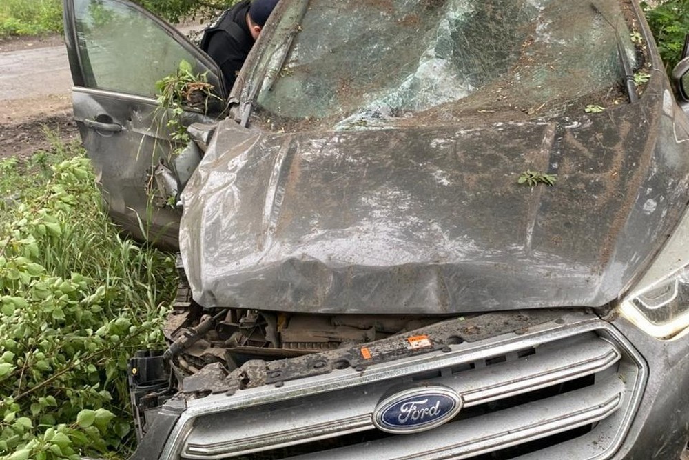 Вбили людину і зруйнували оселі: про наслідки обстрілів Нікопольщини і Синельниківщини розповіли у поліції