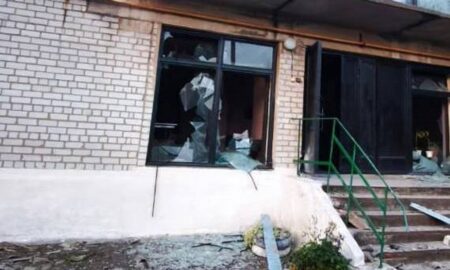 У Нікополі і Томаківській громаді руйнування: ворог накрив район «Градом», бив артилерією і дронами, на Синельниківщину скидав бомби 13 У Нікополі і Томаківській громаді руйнування: ворог накрив район «Градом», бив артилерією і дронами, на Синельниківщину скидав бомби