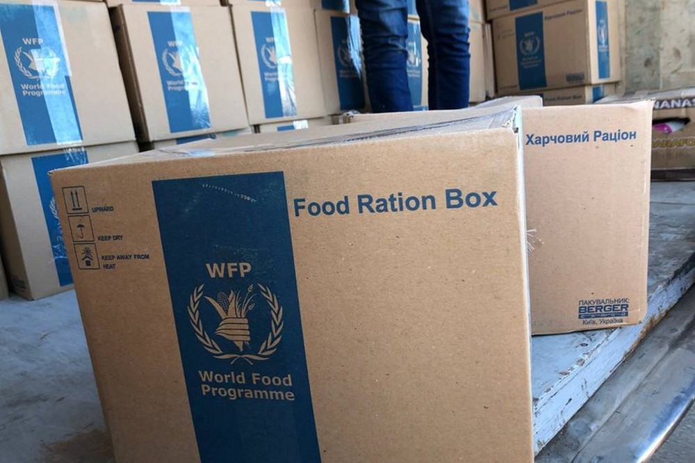 Без гороху, менше квасолі і м’яса: на Нікопольщині зменшився не тільки розмір грошової допомоги від ООН, а і вміст продуктового набору 1 Без гороху, менше квасолі і м’яса: на Нікопольщині зменшився не тільки розмір грошової допомоги від ООН, а і вміст продуктового набору